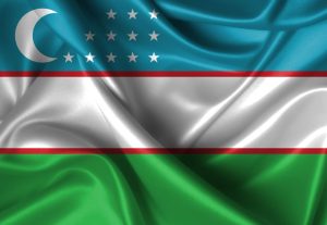 Flagge Usbekistan (Hellblau mit weißem Halbmond und Sternen, darunter weiß und hellgrün)