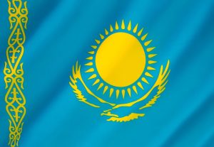 Flagge Kasachstan (hellblauer Hintergrund mit gelbem Rahmen links und gelber Sonne in der Mitte)