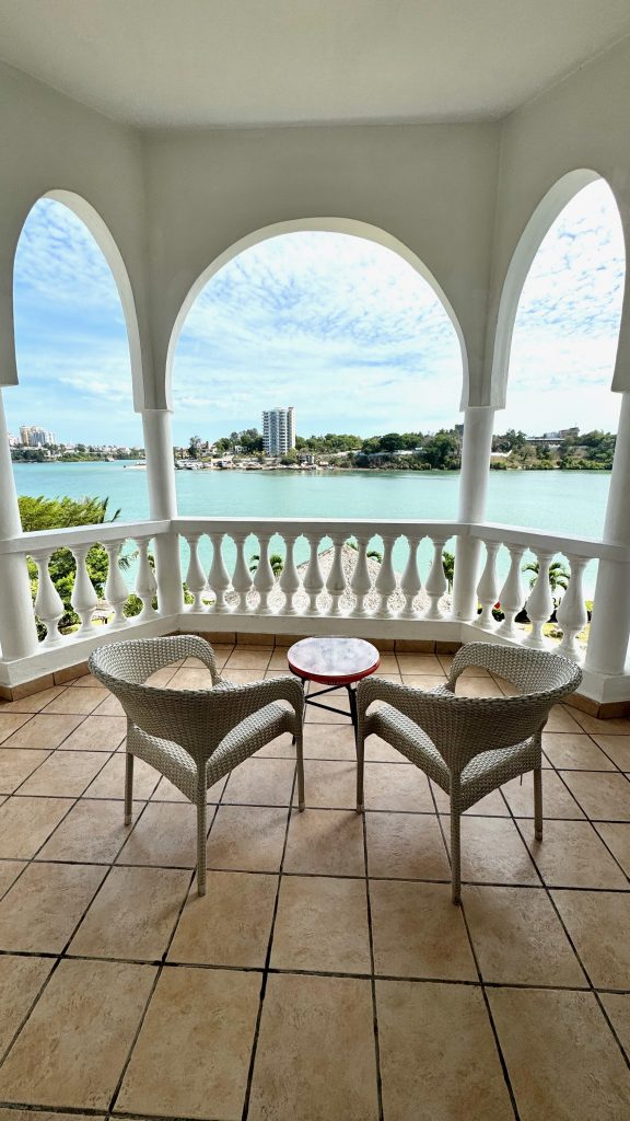 Balkon im CityBlue Creekside Hotel Mombasa