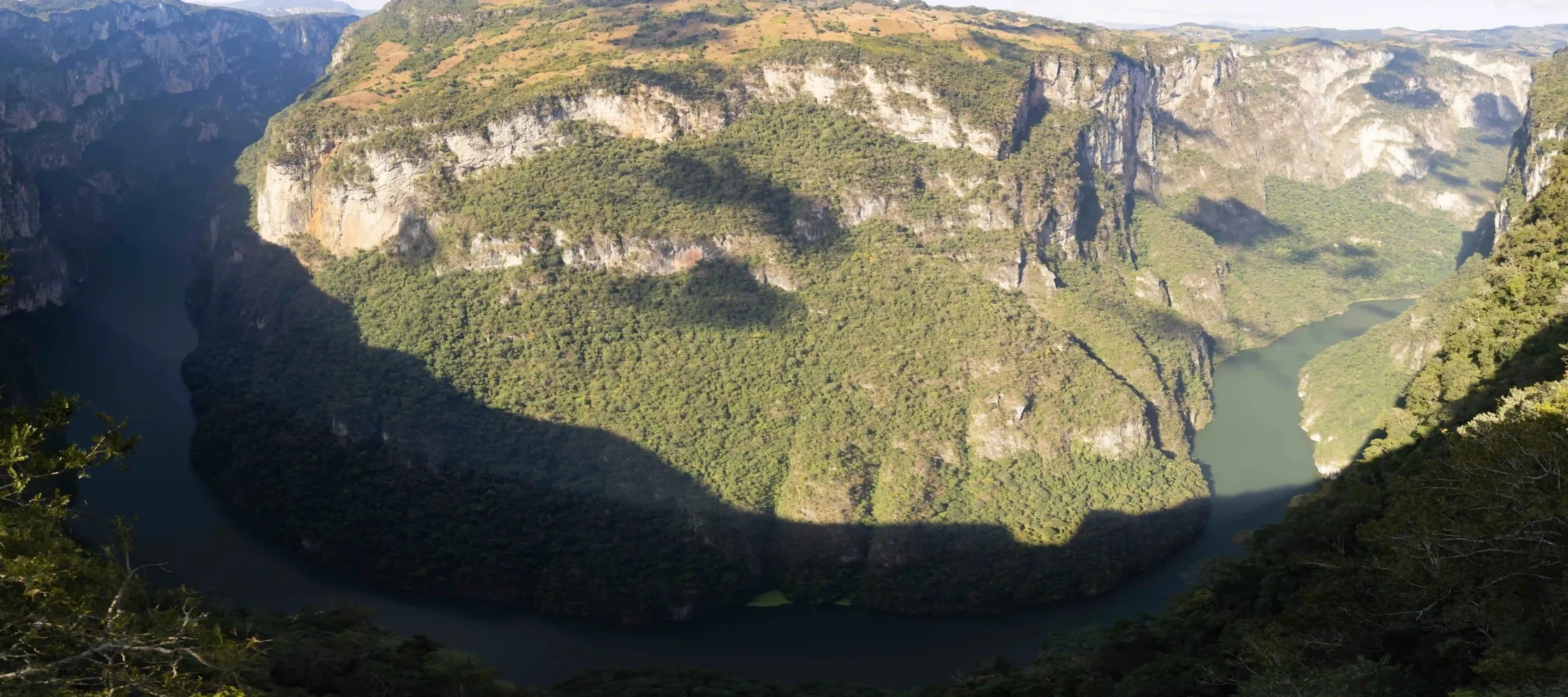 Panorama des Cañón del Sumidero in Chiapas von oben